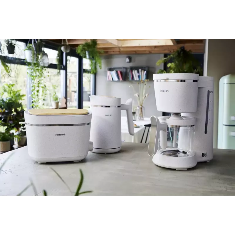 Elektriskā tējkanna Philips HD9365/10 1,7 l 2200 W balta, bezvadu ar 360° pamatni