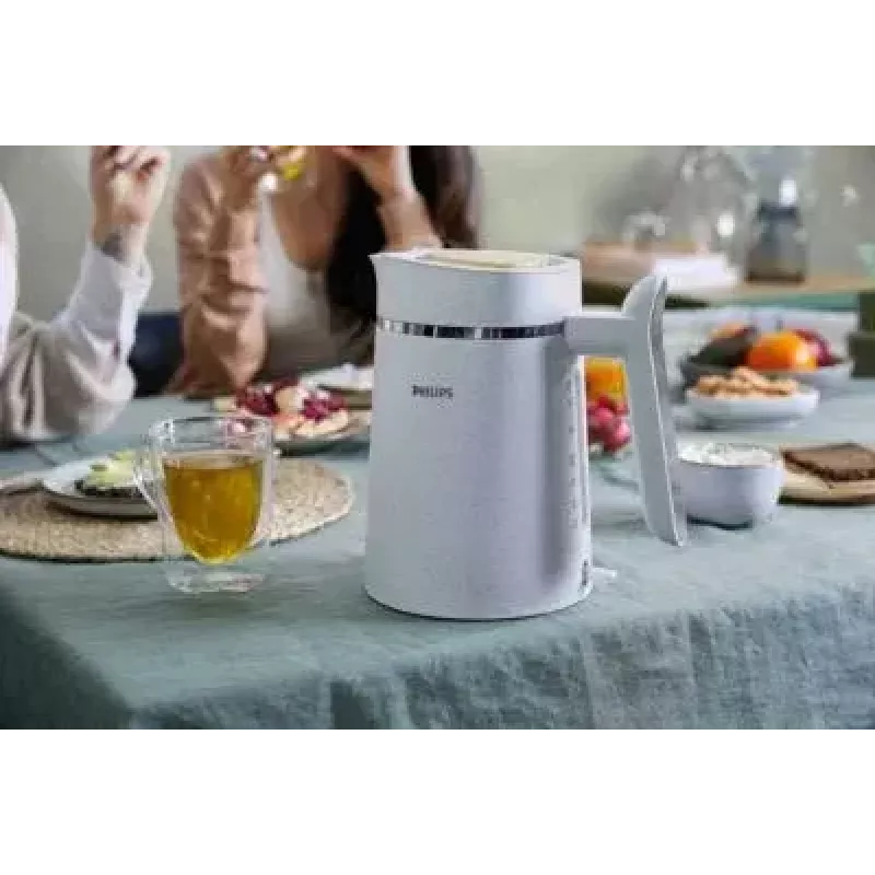 Elektriskā tējkanna Philips HD9365/10 1,7 l 2200 W balta, bezvadu ar 360° pamatni