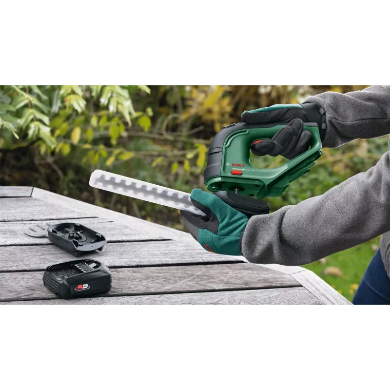 Bosch AdvancedShear 18V-10 akumulatora zāles šķēres 10 cm litija jonu (Li-Ion) melnas, zaļas