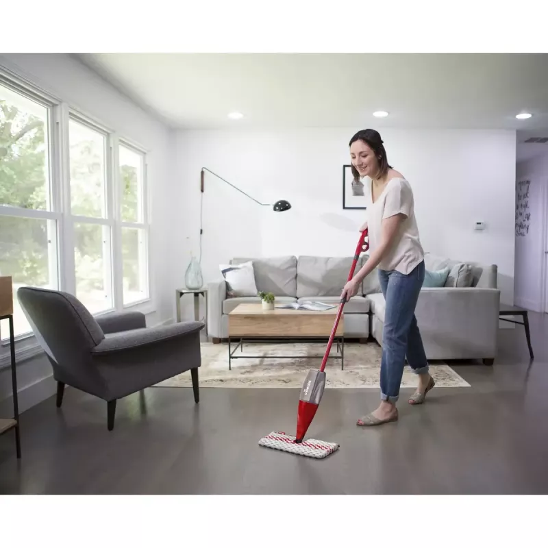 Mop VILEDA Spray Max Microfibre Dry & Wet — plastmasas galva, 0,6 L ūdens tvertne, antibakteriāls, balts/sarkans