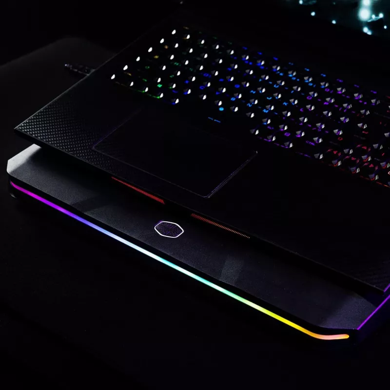 Cooler Master NotePal X150 Spectrum portatīvā datora dzesēšanas paliktnis līdz 17 collām, ar 4 portu USB centrmezglu