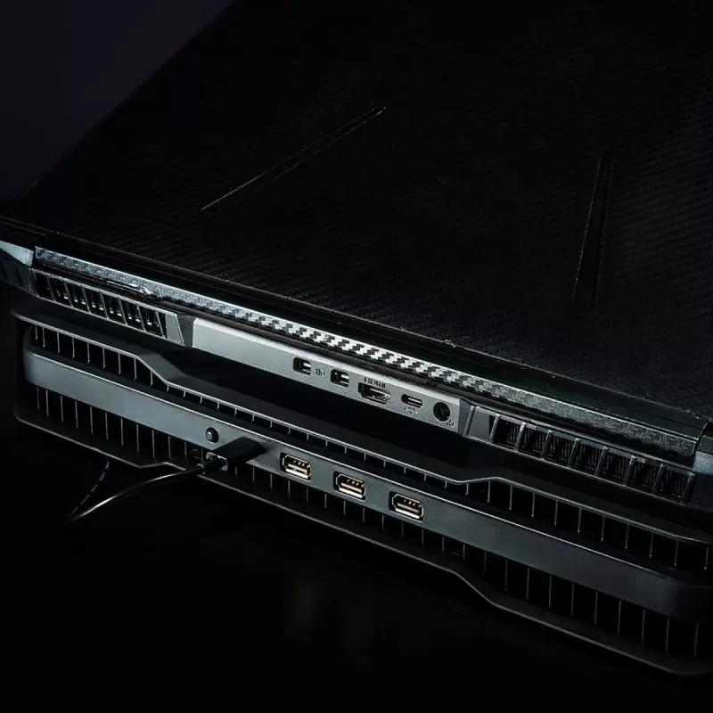 Cooler Master NotePal X150 Spectrum portatīvā datora dzesēšanas paliktnis līdz 17 collām, ar 4 portu USB centrmezglu