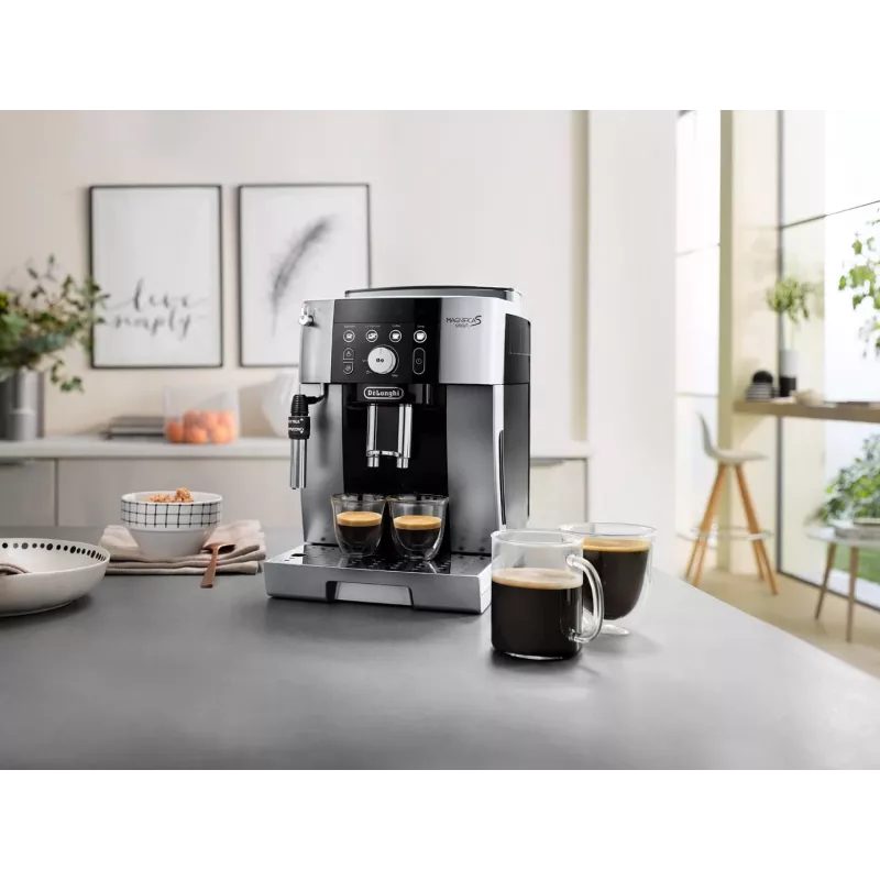 Espresso automāts De’Longhi Magnifica S Smart ECAM 250.23.SB — 1,8 L ūdens tvertne, 250 g pupiņu tvertne, 15 bāri, iebūvēta dzirnaviņa