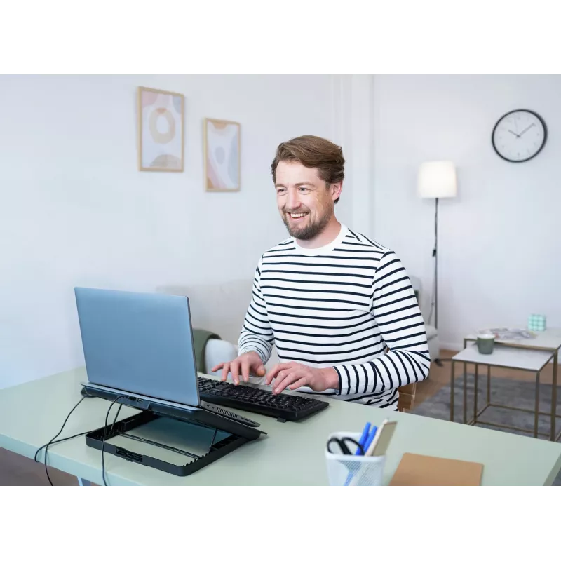 Trust Exto klēpjdatora dzesēšanas statīvs