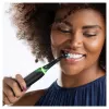 Oral-B iO Series 5 pieaugušo vibrējoša zobu birste Melna