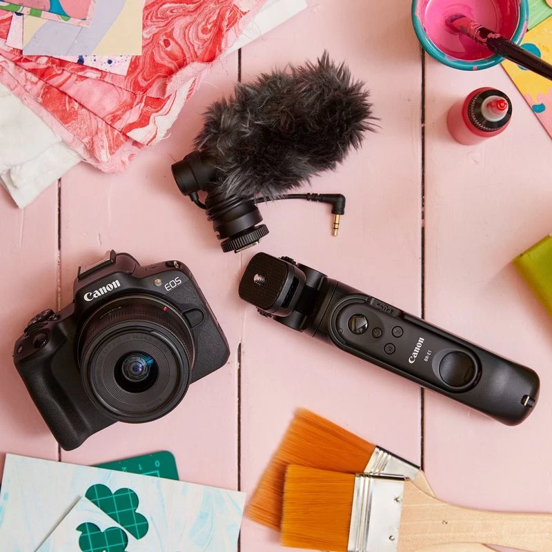 Canon EOS R50, melns + RF-S 18-45mm F4.5-6.3 IS STM komplekts, 24,2 MP, 6000 x 4000 pikseļi, CMOS, 4K Ultra HD, skārienekrāns, melns