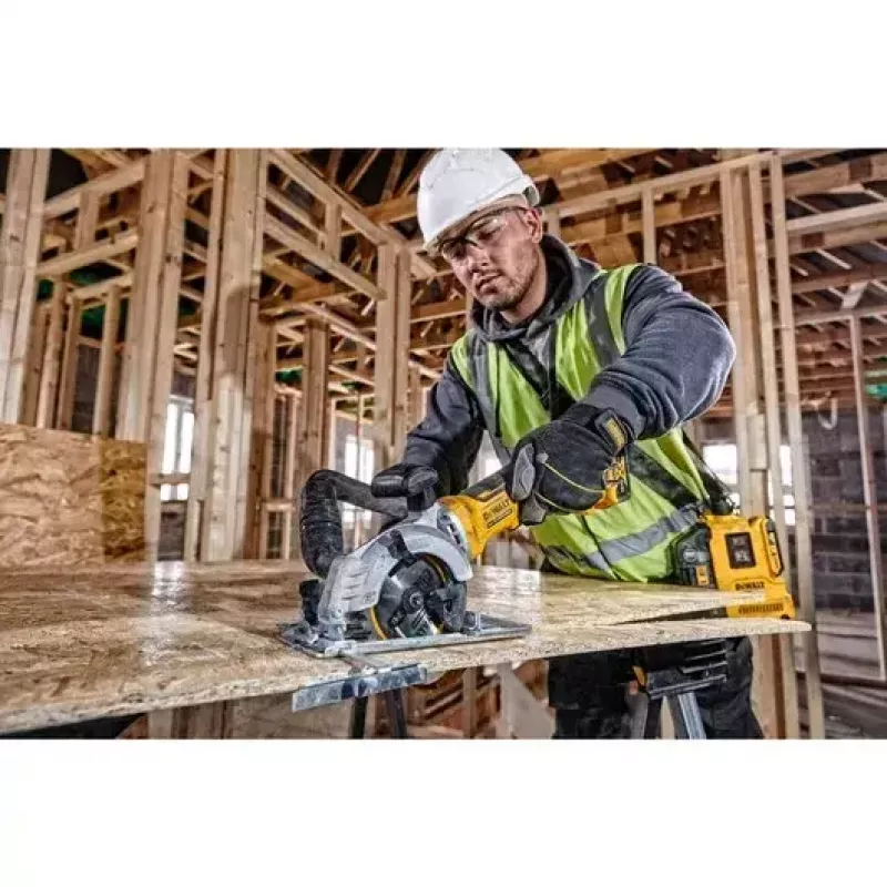 Ripzāģis DeWALT DCS691N-XJ