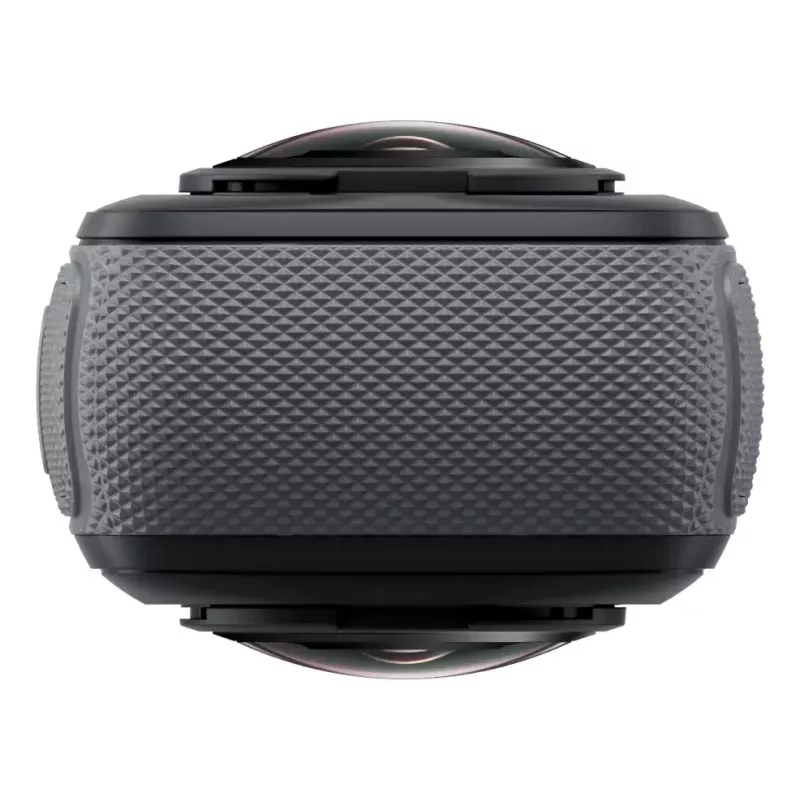 Action kamera Insta360 X4 — 72 MP, 8K (7680×3840) CMOS, 1/2 collu sensors, iebūvēts displejs, Wi‑Fi, 120 kadri/s, MicroSD, 602 g, melna