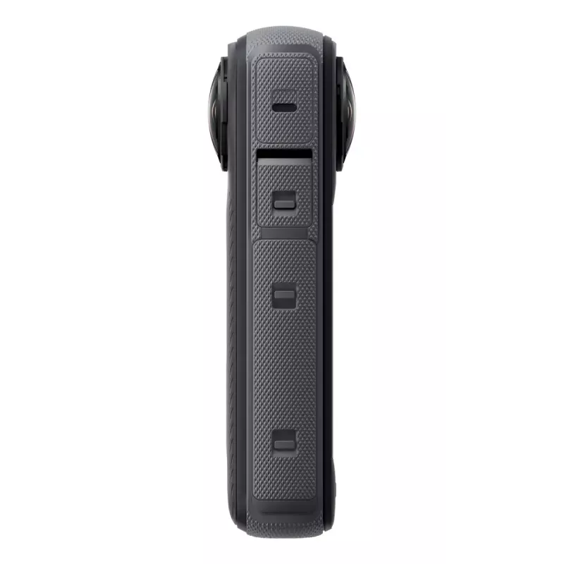 Action kamera Insta360 X4 — 72 MP, 8K (7680×3840) CMOS, 1/2 collu sensors, iebūvēts displejs, Wi‑Fi, 120 kadri/s, MicroSD, 602 g, melna