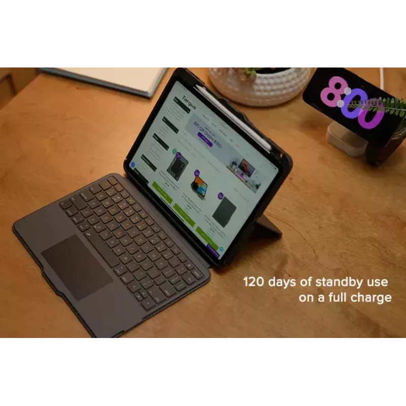Targus VersaVu QWERTY Nordic Bluetooth Black Keyboard with Trackpad