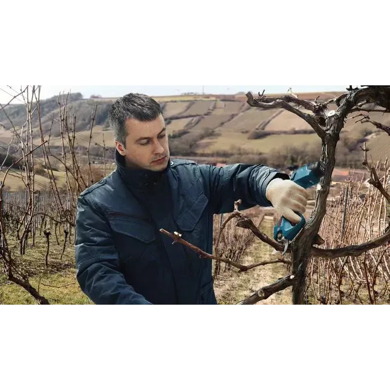 Bosch Pro Pruner Professional bezvada zāles šķēres 2,5 cm 12 V litija jonu (Li-Ion) zila