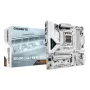 GIGABYTE B850M EAGLE WIFI6E ICE mātesplate - AMD Ryzen 9000 sērijas CPU, 8+2+2 fāžu digitālais VRM, līdz 8200MHz DDR5 (OC), 1xPCIe 5.0 + 1xPCIe 4.0 M.2, Wi-Fi 6E, 2.5 GbE LAN, USB 3.2 Gen 2