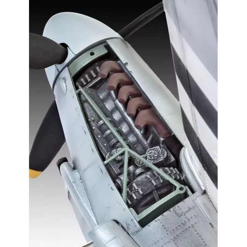 Stacionāro spārnu lidmašīnas modelis Revell De Havilland MOSQUITO MK.IV