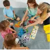 Būvēšanas komplekts LEGO Classic 10698 — 790 gabali, daudzkrāsains, 33 krāsas, ietver zaļas pamatplāksnes un piederumus