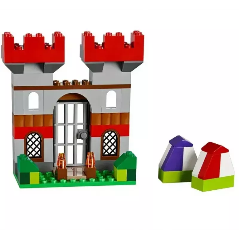 Būvēšanas komplekts LEGO Classic 10698 — 790 gabali, daudzkrāsains, 33 krāsas, ietver zaļas pamatplāksnes un piederumus