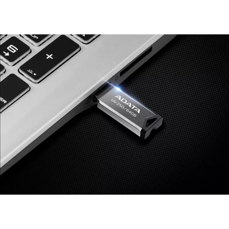 ADATA UV250 USB zibatmiņa 32 GB USB Type-A 2.0 Sudraba