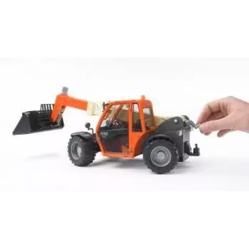 Rotaļu pacēlājs Bruder JLG 2505