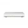 QNAP QHora-301W bezvadu maršrutētājs 10 Gigabit Ethernet divjoslu (2,4 GHz / 5 GHz) Balts