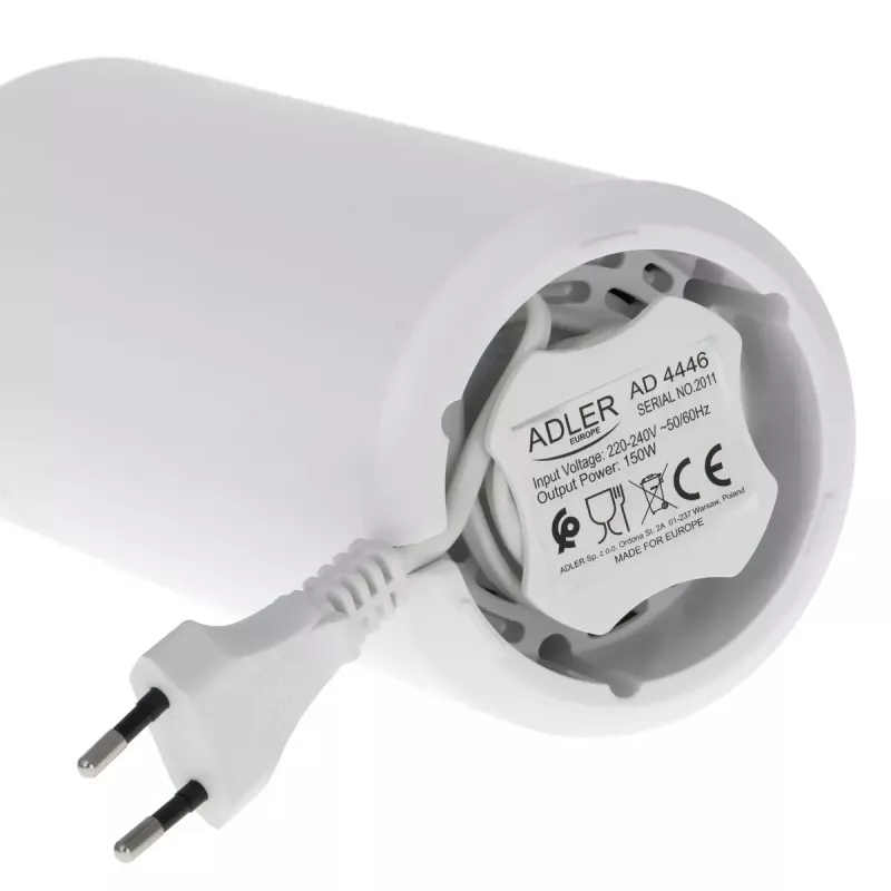 Kafijas dzirnaviņas ar tērauda urbjiem Adler AD4446WG — elektriskā kafijas dzirnaviņas, nerūsējošā tērauda urbji, 75 g tvertne, 150 W, balta