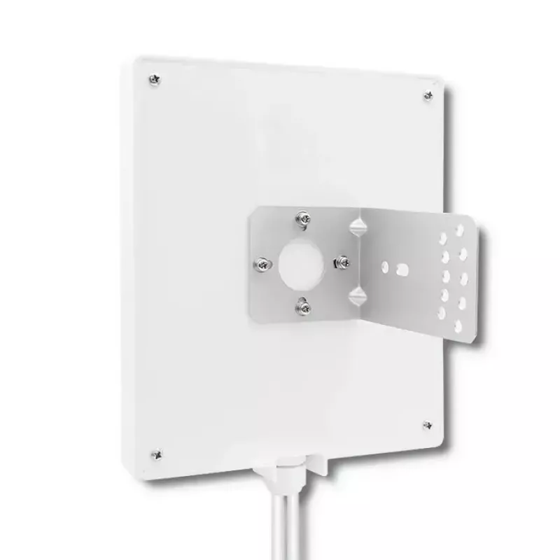 Āra virziena 5G LTE antena QOLTEC 57022 — 14 dBi, 700–3800 MHz, 50 Ω, vara korpuss