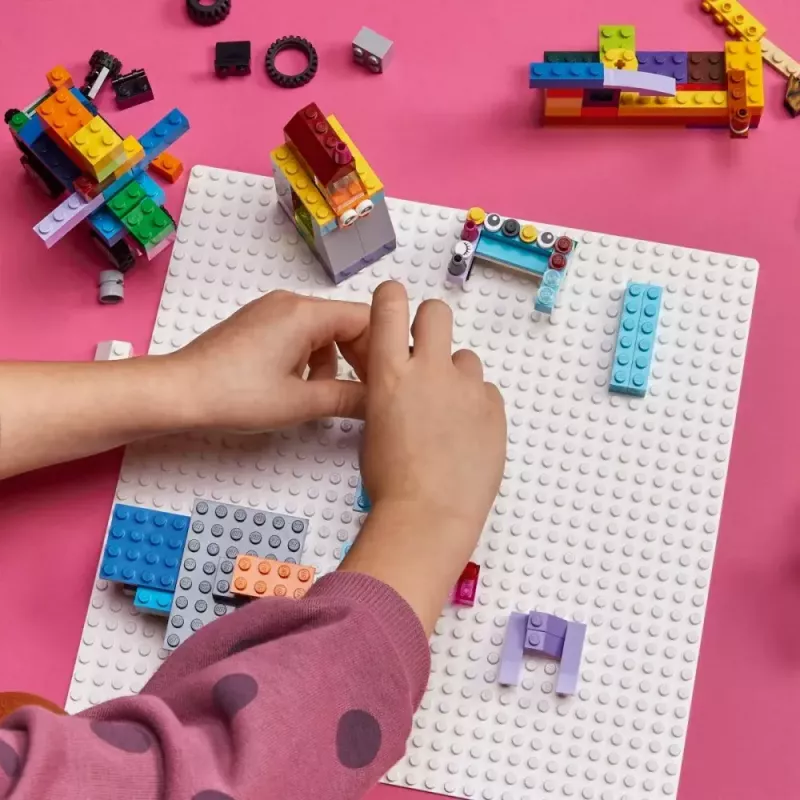 LEGO celtniecības plāksne 11026 — pamatplāksne 32x32 tapas, balta