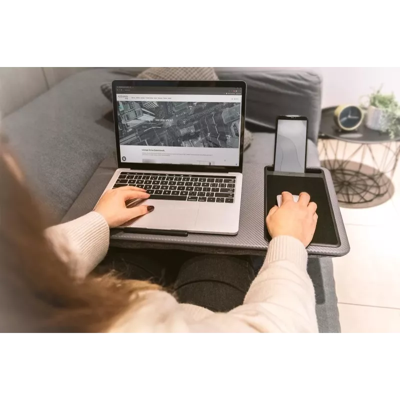 DIGITUS piezīmjdatora galds līdz 17 collu mobilajam slotam, peļu paliktnis
