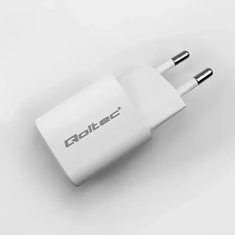 QOLTEC Charger 50763 — Indoor AC Fast Charger 35W, USB-C PD 3.0 + USB-A, 5–20V, balta