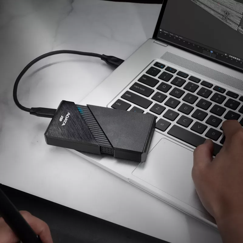 ADATA SE920 Thunderbolt tehnoloģija 4 TB USB Type-C USB4 Gen 3x2 Melns
