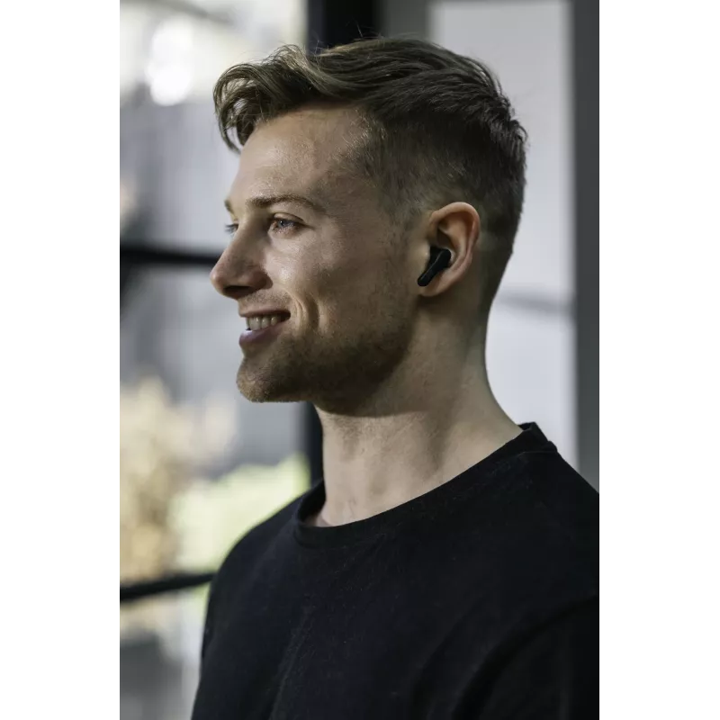 Ievietojamās True Wireless austiņas JVC Stix HAA-3TBU, Bluetooth 5.1, IPX4, 7,5 h (austiņas) / 22 h (ar uzlādes futlāri), USB-C