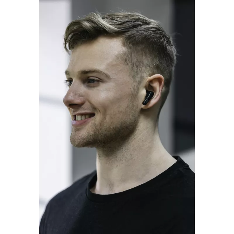 Ievietojamās True Wireless austiņas JVC Stix HAA-3TBU, Bluetooth 5.1, IPX4, 7,5 h (austiņas) / 22 h (ar uzlādes futlāri), USB-C