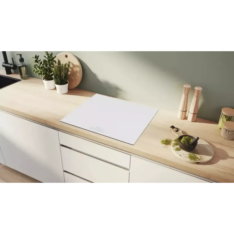 Indukcijas plīts virsma Bosch Serie 6 PIF612BB1E, 4 zonu iebūvējama, 60 cm, balta, skārienvadība