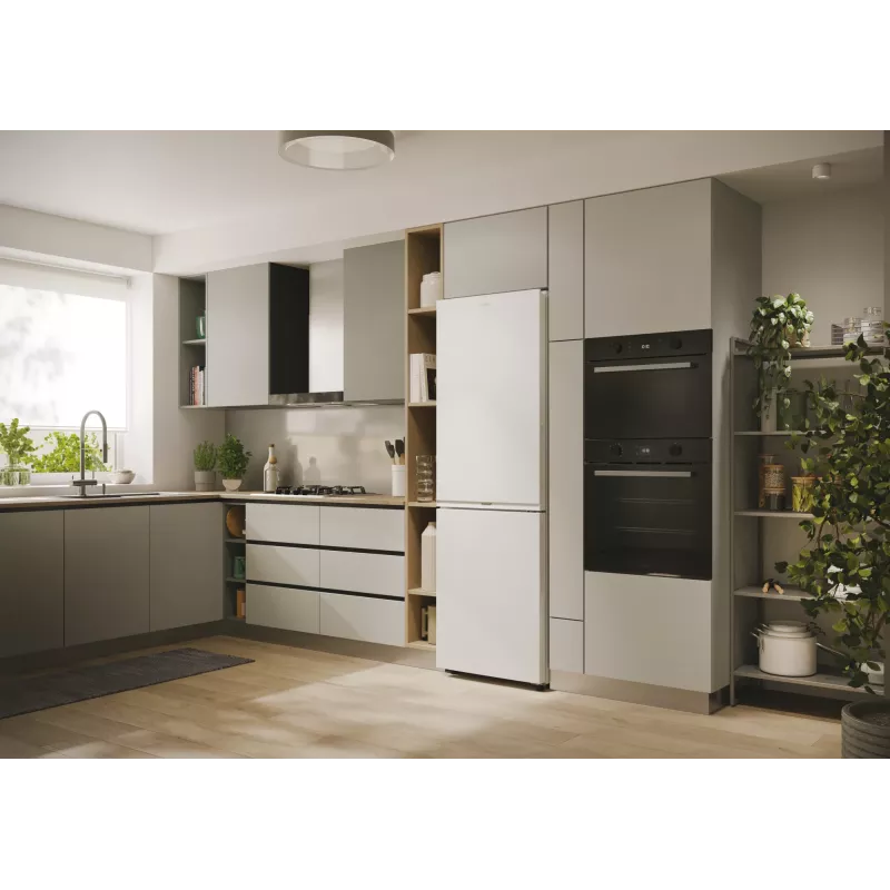 Candy Fresco CNCQ2T618EW Brīvstāvošs 355 L Balts