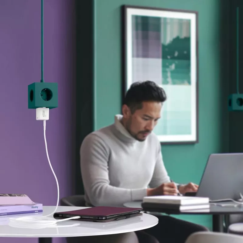 Hama 00201983 mobilās ierīces lādētājs Austiņas, Klēpjdators, Power bank, Viedtālrunis, Planšete Balts AC Ātrā uzlāde Iekštelpām