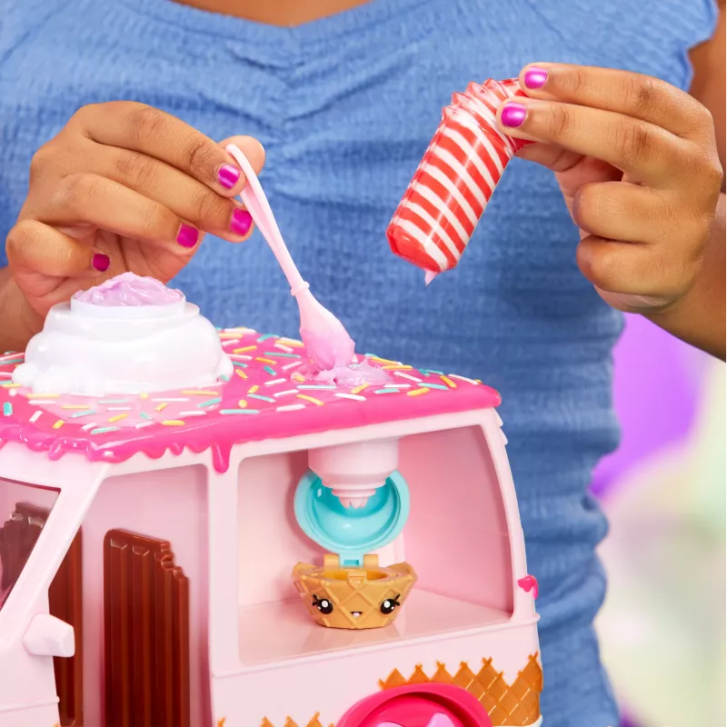 MGA Entertainment Yummiland Lipgloss Truck leļļu treileris