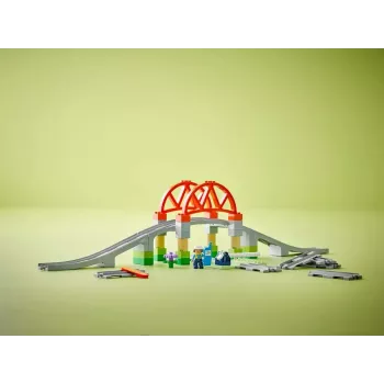 LEGO DUPLO Dzelzceļa tilta un sliežu paplašināšanas komplekts 10426 – DUPLO dzelzceļa tilts un līkumotas sliedes maziem bērniem