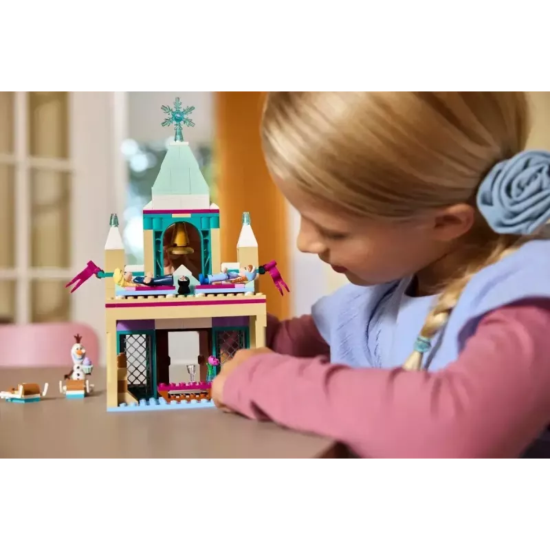 LEGO konstruktors Disney Princess Arendelle Castle 43265 — 177 gab., 3 minifigūras, vecumam 5+, vitrīnas komplekts (250×60×40 mm)
