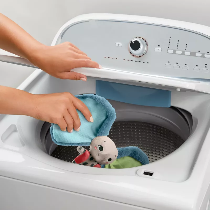 Mīkstā rotaļlieta MATTEL Fisher-Price Planet Friends Giant Ear Elephant HKD63, plīša ziloņa kompanjons