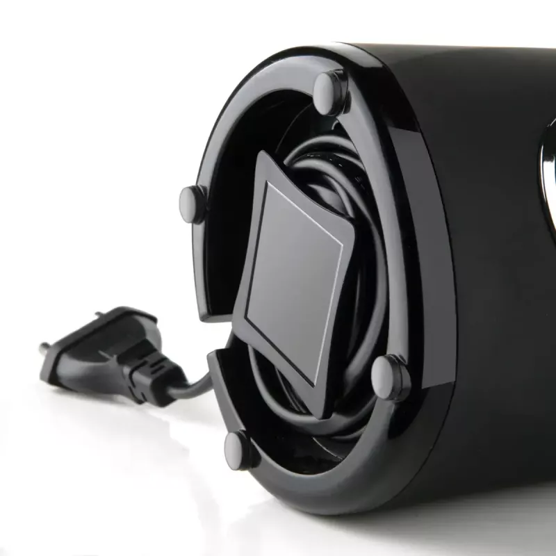Kafijas dzirnaviņas Melns & Decker BXCG150E — 150 W, 50 g ietilpība, nerūsējošā tērauda asmeņi, pogu vadība