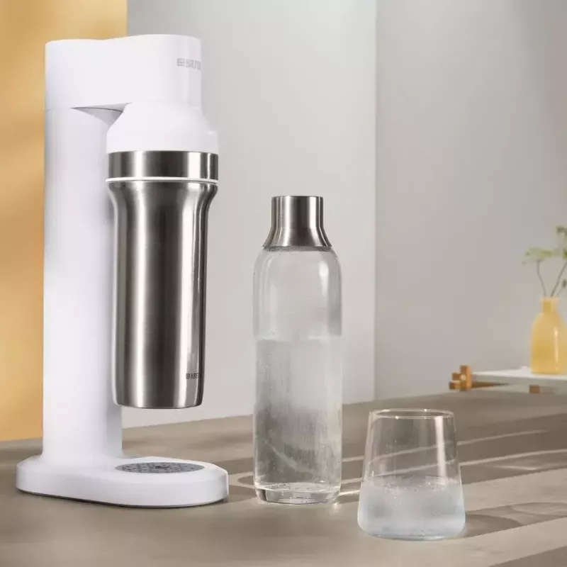 Sodas aparāts BRITA Carbonator 1046730 balts — kompakts galda virsmas karbonators ar 2 pudelēm (292×250×513 mm)