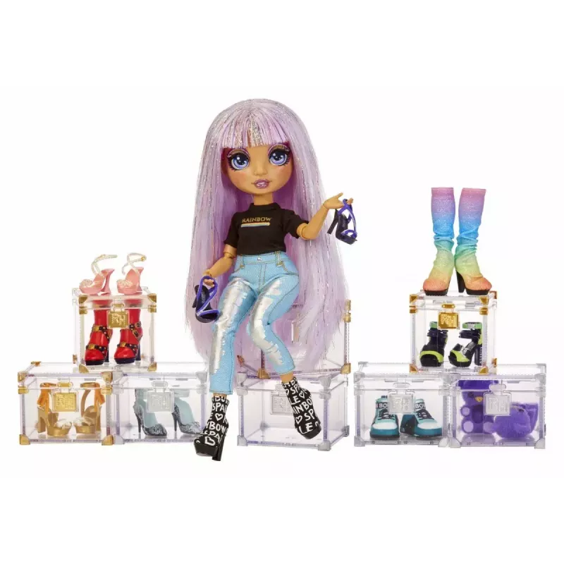 Displeja komplekts Mga Accessories Rainbow High apavi, 27 gabali — dažādi leļļu apavu aksesuāri