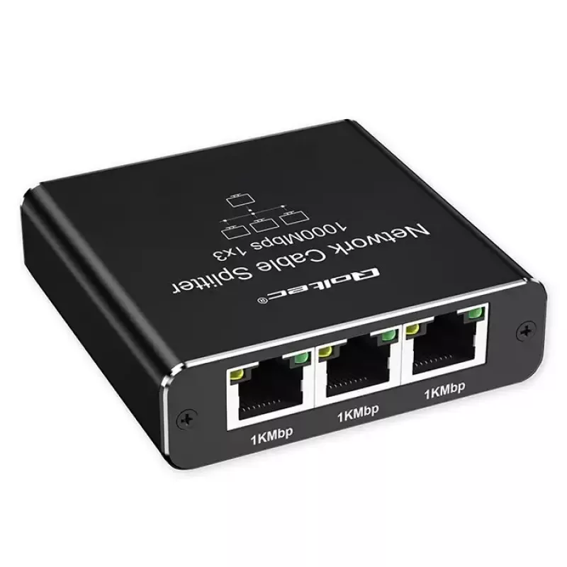 Ethernet sadalītājs QOLTEC 52294 1x3 RJ45 ar USB-C barošanas ieeju