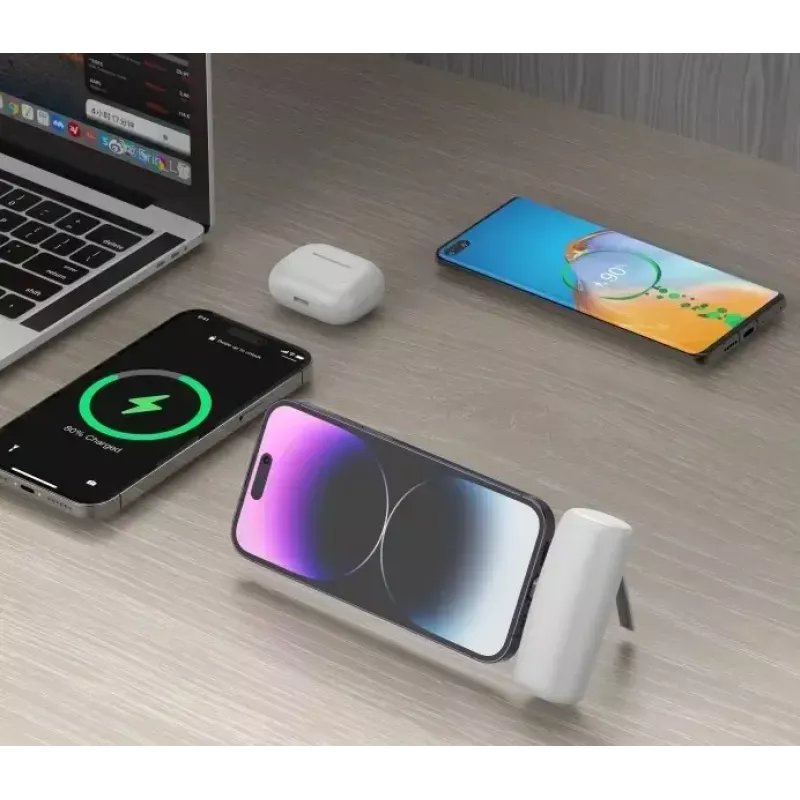 Pārnēsājams akumulators Powerbank P5 PLUG-IN 5000mAh