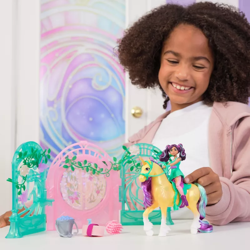 Unicorn Academy, Ava lelle un krāsu mainošais Leaf stalliņa rotaļu komplekts, Lieldienu dāvanu ideja, ietver 15 aksesuārus, lelles un vienradžu rotaļlietas meitenēm no 4 gadu vecuma