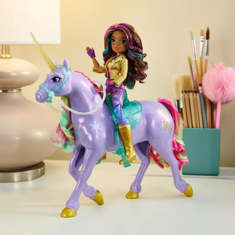 Spin Master Unicorn Academy Wildstar vienradža figūriņa 11 collas ar caurspīdīgiem segliem un iemauktiem, daudzkrāsaina, plastmasa, no 4 gadu vecuma