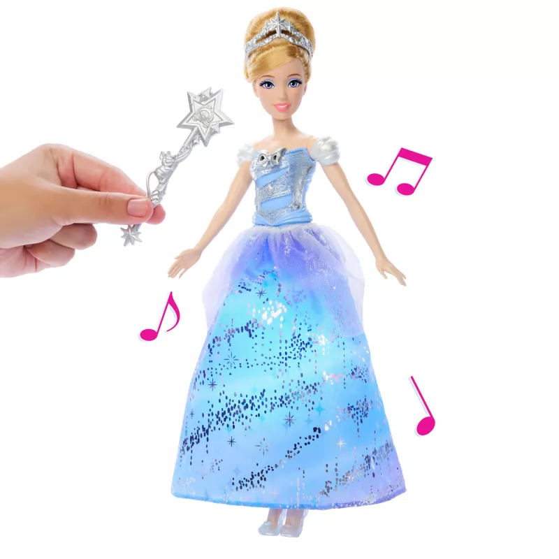 Disney Princess Enchanted Ballgown Cinderella modes lelle ar gaismas un skaņas efektiem, iedvesmota no filmas