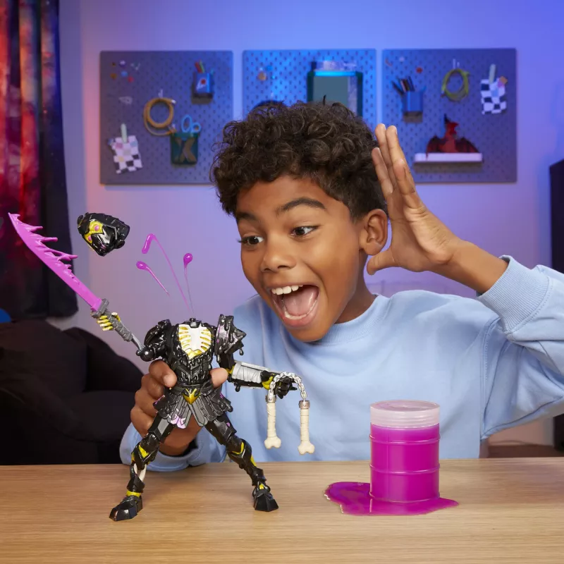 MGA Entertainment Ninjombie Deluxe Action Figure - Jonin Knight