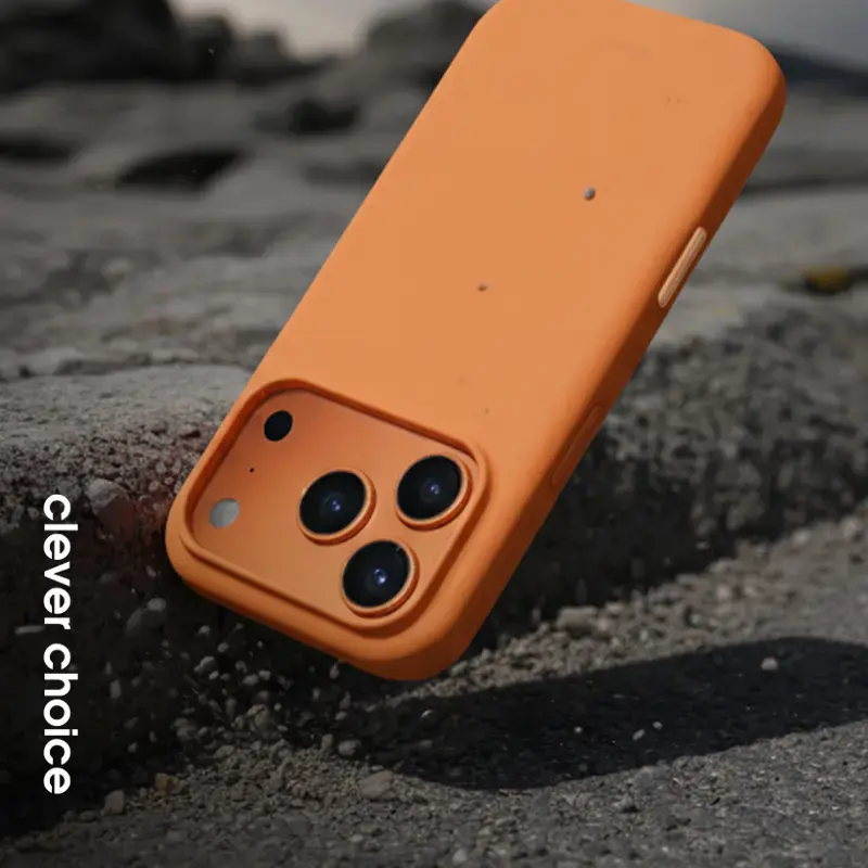 Crong Color Cover magnētiskais vāciņš ar MagSafe iPhone 17 Pro melns