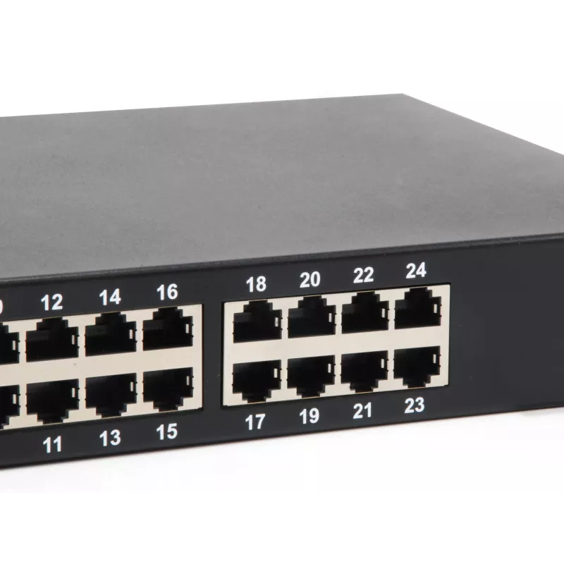 LevelOne 24 portu Gigabit PoE slēdzis, 802.3at/af PoE, 630W