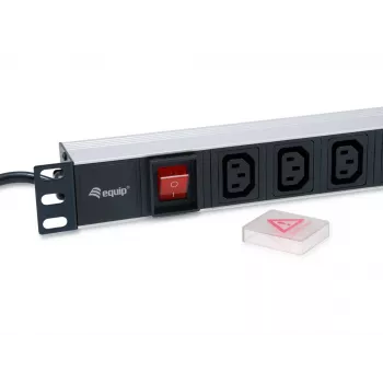 Equip 333310 strāvas sadales bloks (PDU) 8 maiņstrāvas rozetes 1U melns
