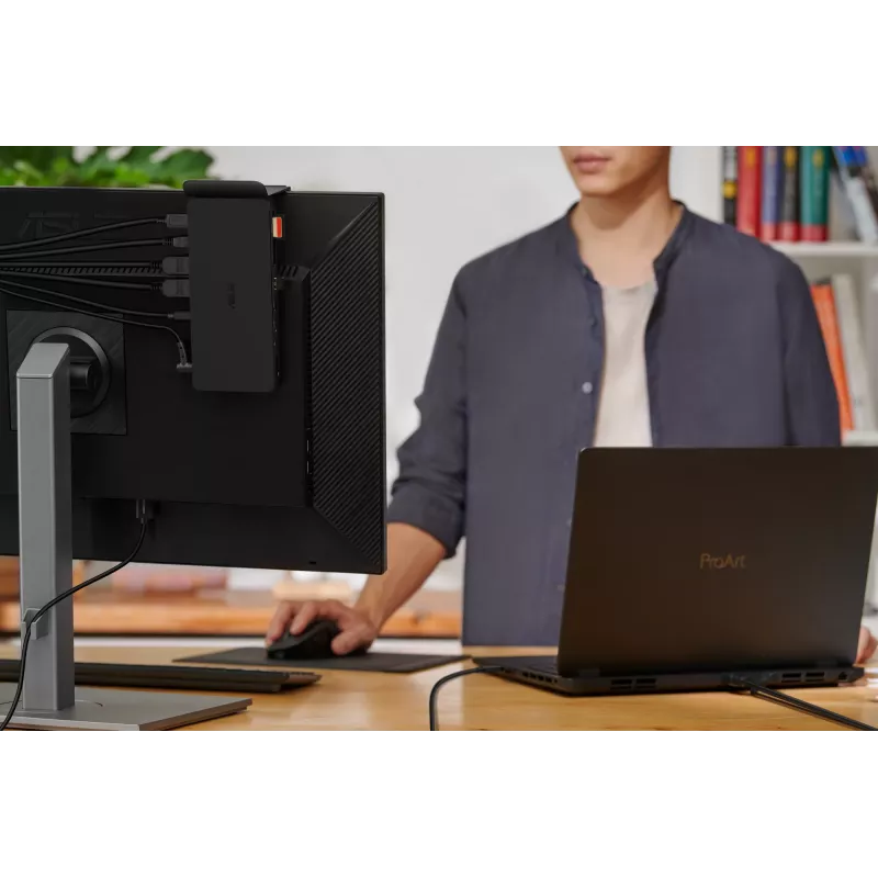 Docking stacija ASUS DC500 Thunderbolt 4 Triple 4K, 150W PD, 3 displeji, 2x HDMI 2.1, 2x USB‑A, 2x USB2.0, RJ‑45, MicroSD